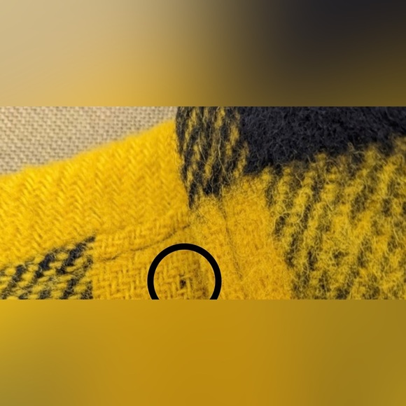 Grant Men’s Medium 100% Wool Button Down. - Picture 8 of 10